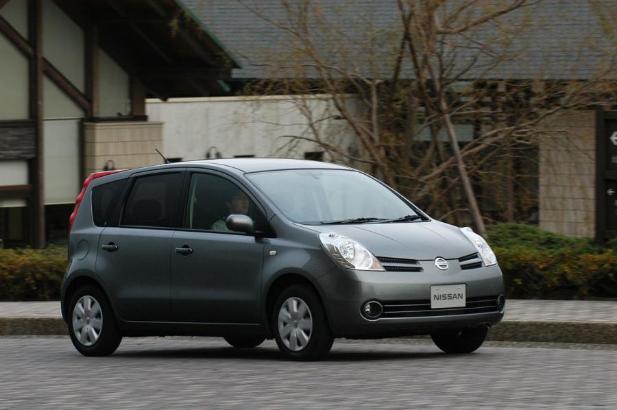  Nissan Note 2009 года  (фото 46 из 78)